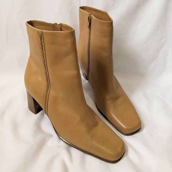 Vintage Shoes - Vintage 90s Square Toe Leather Boots